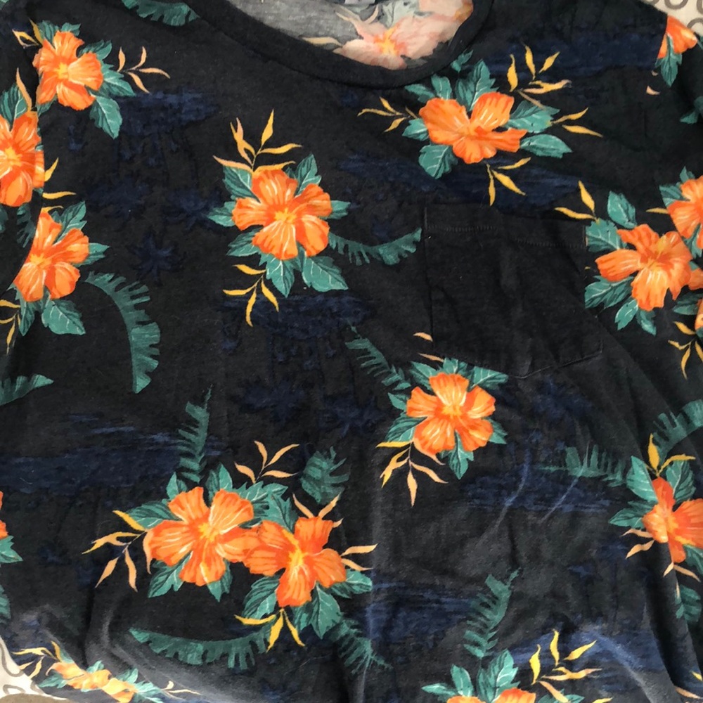 Hawaiian t shirt